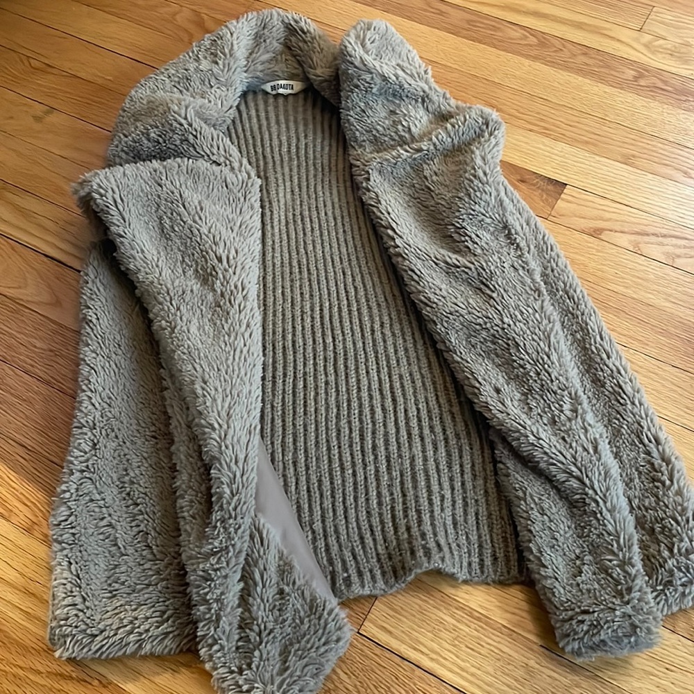 Womens faux fur vest